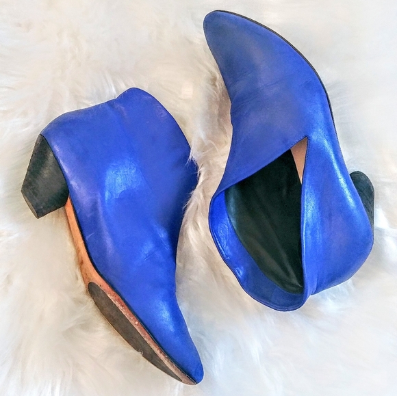 electric blue booties